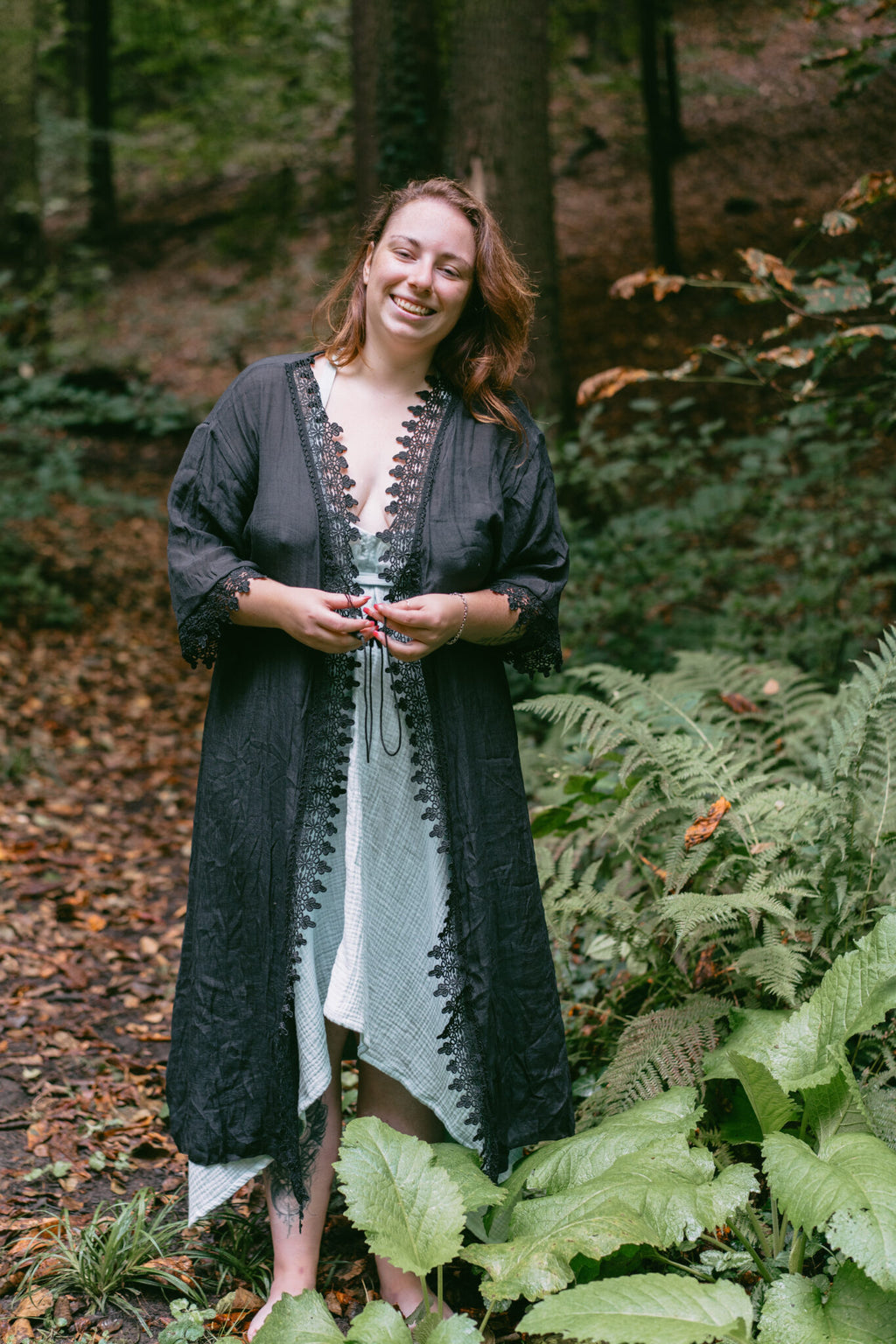 Veil Kimono – Lace Ritual Layer - Viscose